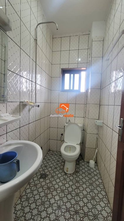 Studio ultra moderne à louer à Nsimeyong