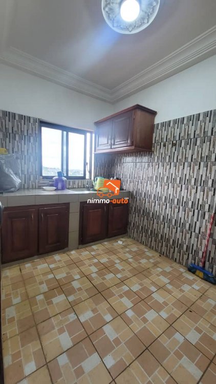 Studio ultra moderne à louer à Nsimeyong