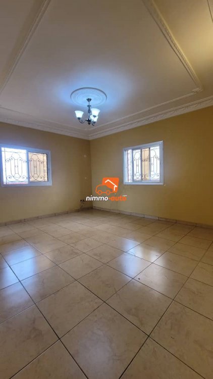 Studio moderne à louer à Tamtam