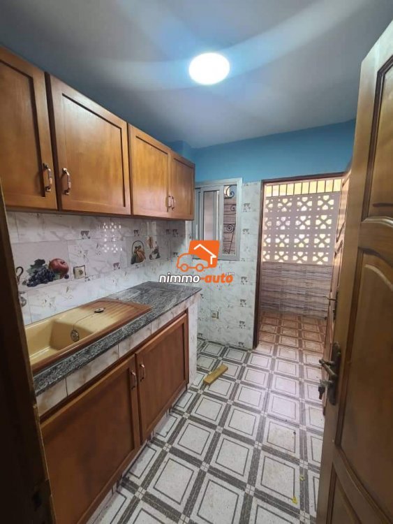 LUXUEUX STUDIO À LOUER À ODZA BORNE 10