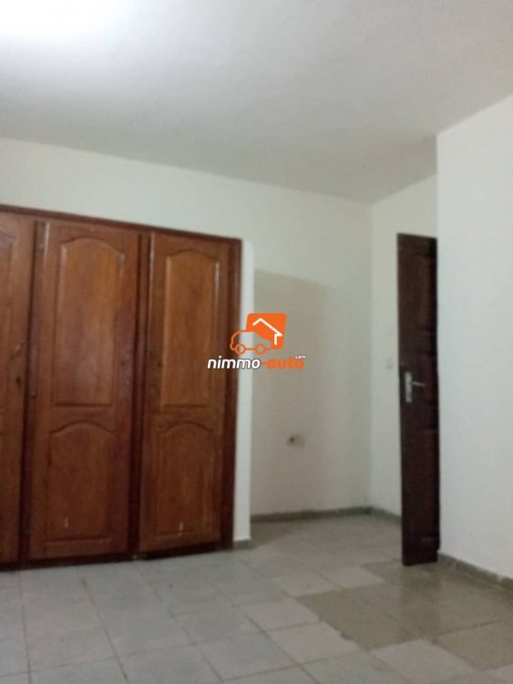 Appartement moderne à louer à Ndogbong