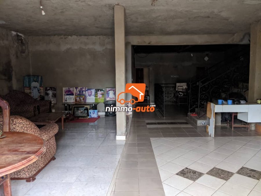 Très belle maison à vendre à olembe