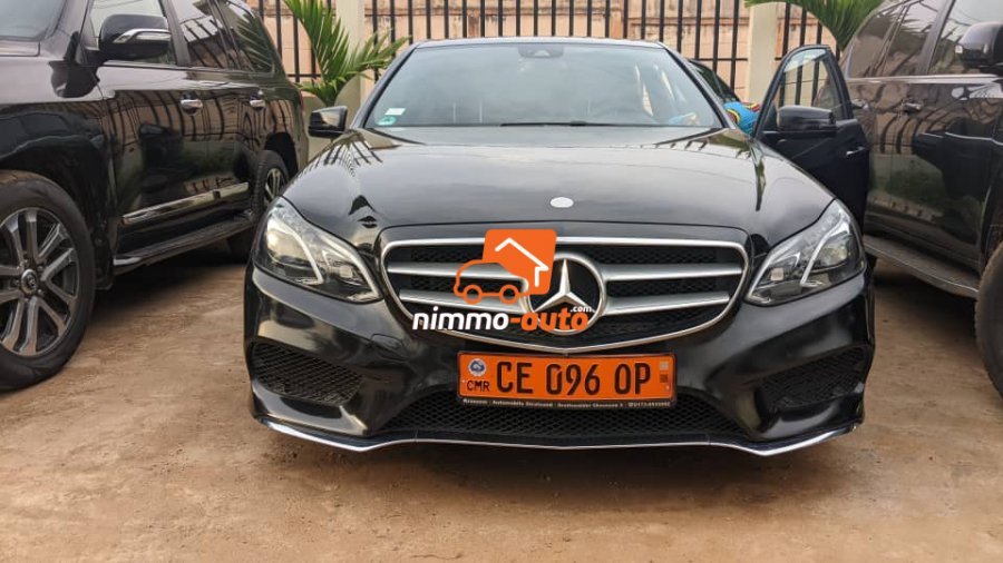 Magnifique Mercedes Classe C nouveau modèle à louer à Yaoundé et hors ville pour vos cérémonies et rendez-vous