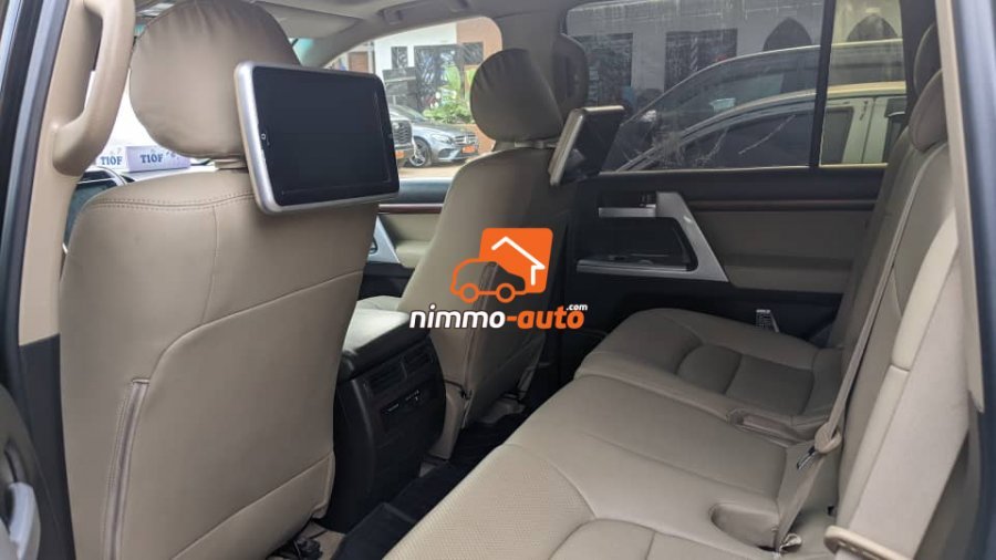 Magnifique Toyota Land cruiser de luxe à louer