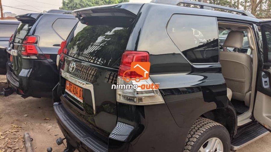 Toyota Prado Full options à louer à Yaoundé et hors ville