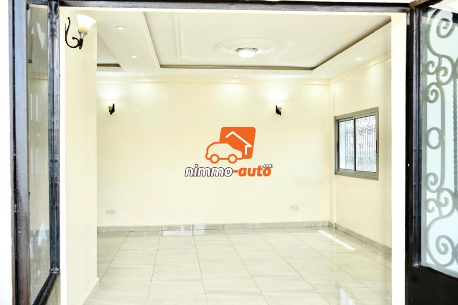 IMMEUBLE achevé très prore à louer