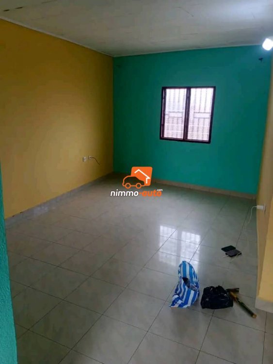 Très beau et grand appartement à louer à nsimeyong