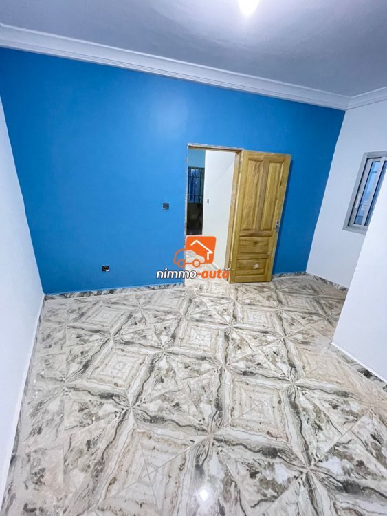 Très beau et grand studio à louer à Emana