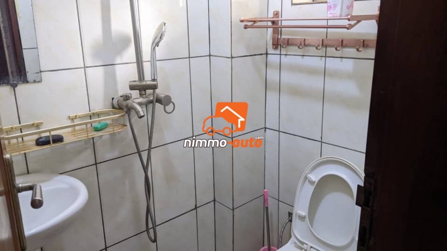 Studio meublé très confortable à louer à Biyem-assi