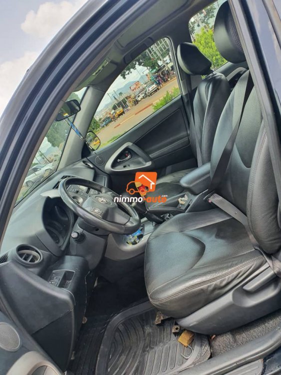 RAV4 à Louer – Ultra Propre & Très Confortable