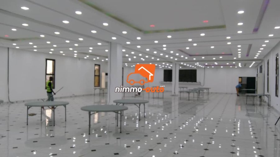 SOMPTUEUSE SALLE DE FETE A LOUER A  KONDENGUI POUR VOS EVENEMENTS