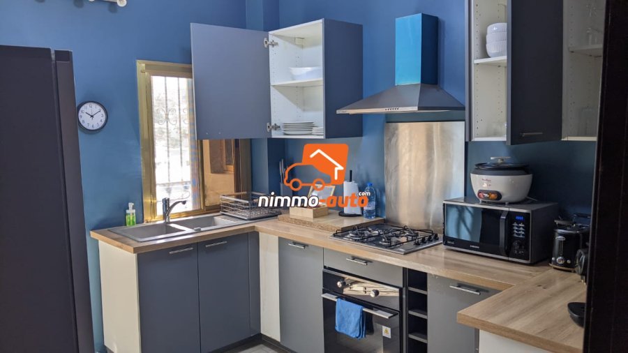 LUXUEUX  APPARTEMENT MEUBLE A LOUER A  BASTOS