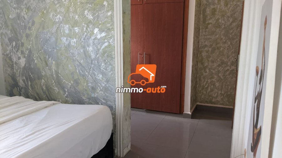 UN TRES BEL APPARTEMENT MEUBLE A LOUER A NKOLBISSON AVEC PISCINE