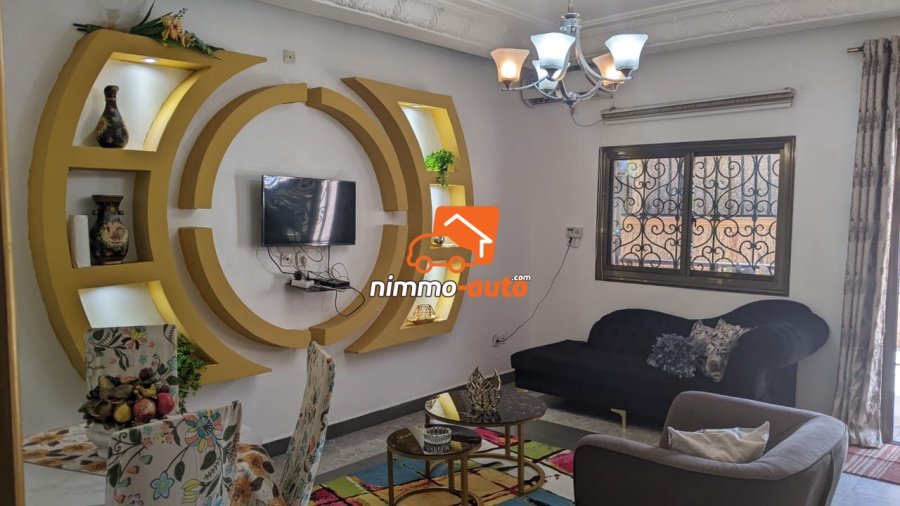 UN SOMPTUEUX APPARTEMENT MEUBLE AVEC PISCINE A LOUER A NKOLBISSON