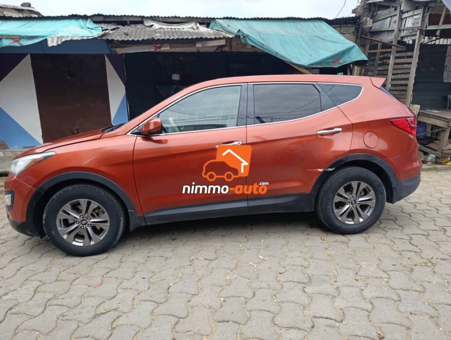 LOCATION HYUNDAI SANTA FE
