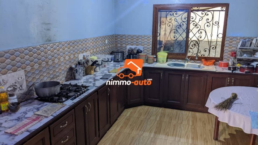 MAGNIFIQUE VILLA  A LOUER OU A VENDRE POUR INVESTISSEURS OU ENTREPRISE