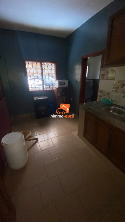 BEL APPARTEMENT MEUBLE A LOUER A EFOULAN