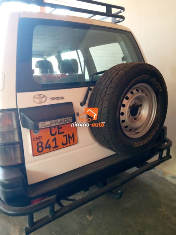 PRADO POUR SAFARI A LOUER DANS LA VILLE DE YAOUNDE