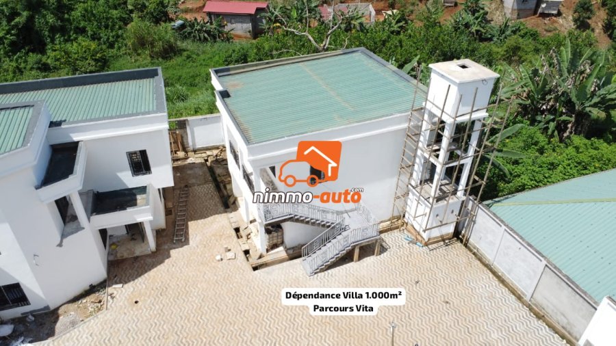 Magnifique Duplex 1.000m² Haut Standing à vendre au Parcours Vita