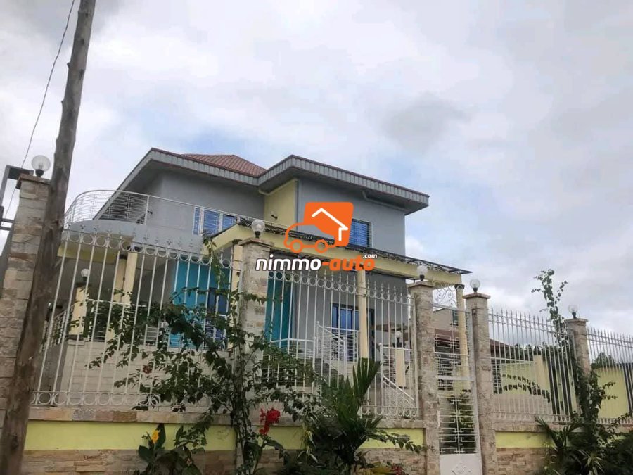 BEAU DUPLEX A VENDRE A ODZA
