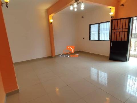 Appartement à Louer à Nsimeyong