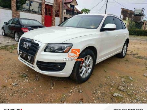 Audi Q5 4X4WD version 2011-Propre