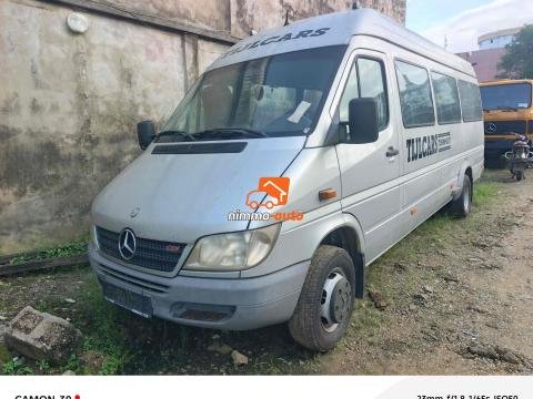 14,800,000FCFA-BUS-MERCEDES SPRINTER 312-VERSION 2007-OCCASION D’ALLEMAGNE-POUR 21 PASSAGERS