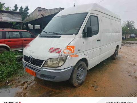 FOURGON MERCEDES SPRINTER 312D-VERSION 2005-OCCASION DU CAMEROUN !!!