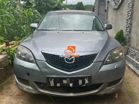 voiture madza3