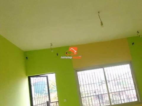 Magnifique Appartement à louer à Biyem-Assi dans un Immeuble