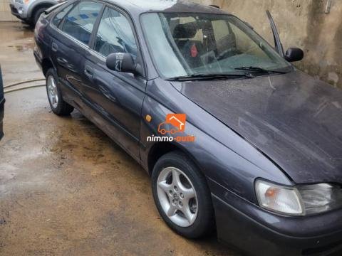 TOYOTA CARINA E
