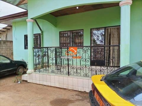 Villa à vendre à Odza lieu dit mehanda1