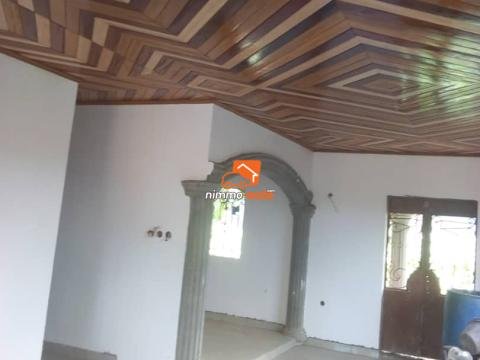 Maison titre a vendre à Nkoabang