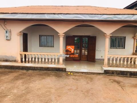 Villa à vendre à Odza Toutouli