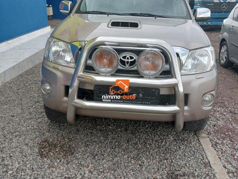 Véhicule Toyota Hilux à vendre