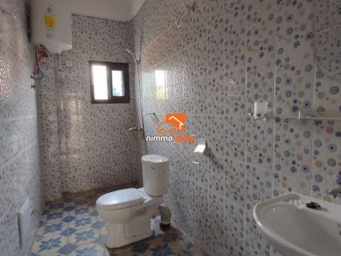 Très beau studio moderne à louer à Nsimeyong terre rouge