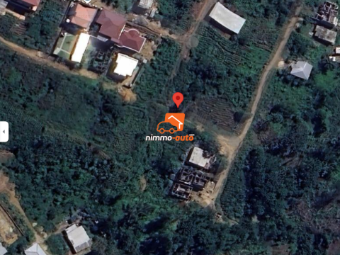 super terrain terrain situé a 50m de la route au quartier lendi douala