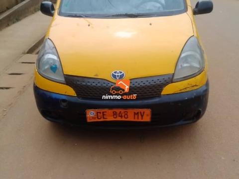 Toyota yaris verso