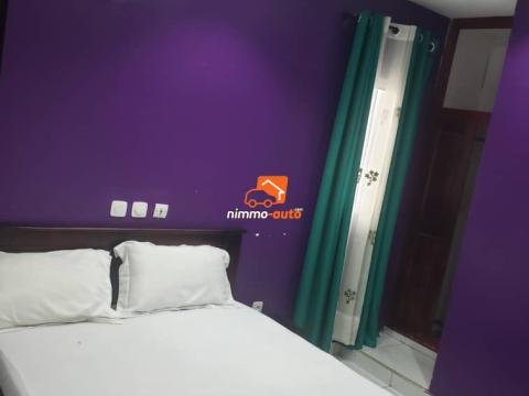 Chambre meublée disponible pour tous vos séjours à Bonamoussadi