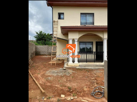 Duplex a vendre Tsinga village