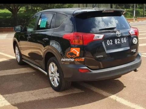 Rav 4 2013 avec chauffeur à louer