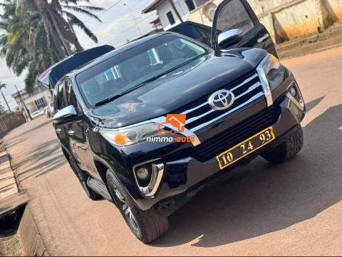 TOYOTA FORTUNER
