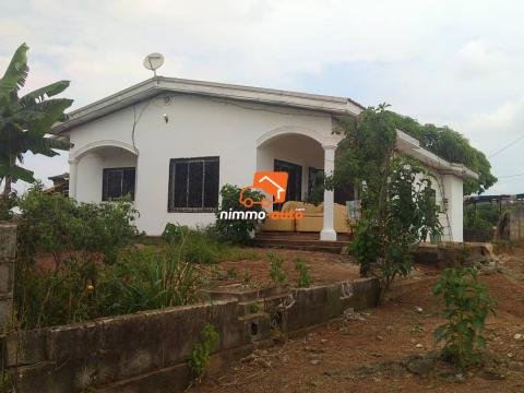 Villa à vendre à Odza