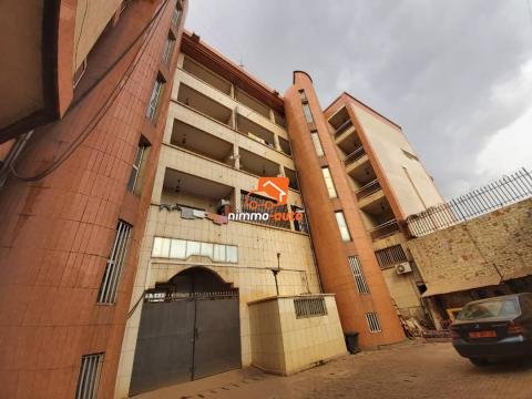 Vaste Appartement Haut Standing au Centre-Ville