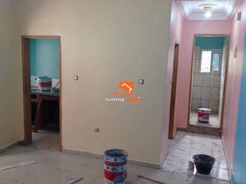 Studios nouvellement construits à louer à Ekié