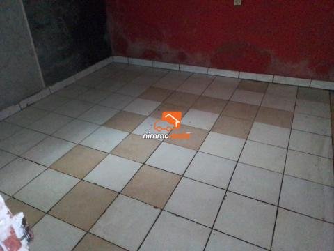 Chambre simple à louer à Logbessou