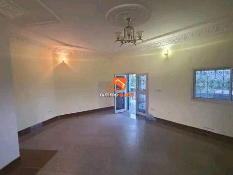 Appartement moderne à louer à Odza auberge bleue