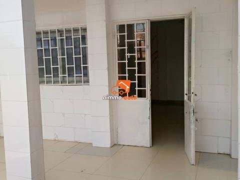 Appartement individuel à louer à Ngousso
