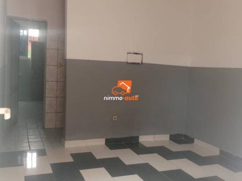 Studio moderne à louer à Logbaba derrière école