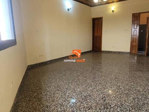 Appartement moderne à louer à Ngousso idéal pour bureau ou habitation